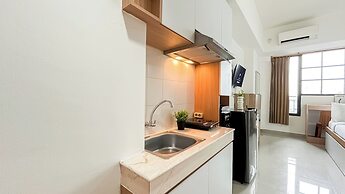 Simple Comfort Studio At Apartment Evenciio Margonda