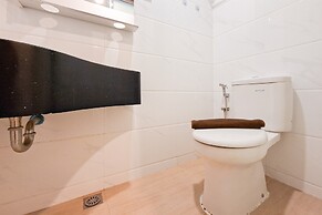 Studio Near Mall At Sky House Bsd Apartment