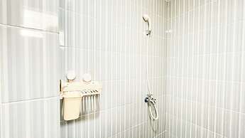Cozy Bloom Studio Apartment Cinere Resort