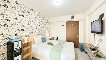 Cozy Bloom Studio Apartment Cinere Resort