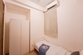 Cozy And Pool View 2Br At Sky House Bsd Apartment