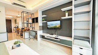 Industrial Chic Studio Apartment At Kemang Village