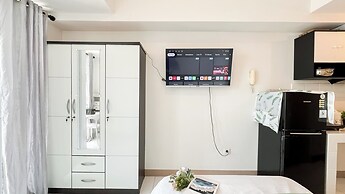 Modern Basic Studio At Tokyo Riverside Pik 2 Apartment