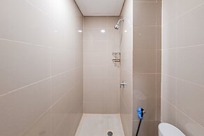 Bright Studio Room Apartment At B Residence