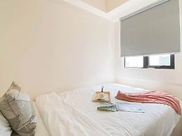 Compact Living 2Br At Meikarta Apartment