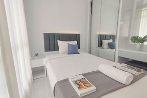 2Br Near Its University At Bale Hinggil Apartment