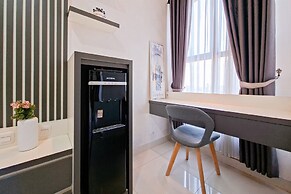 Modern Monochromatic Studio At Transpark Bintaro Apartment