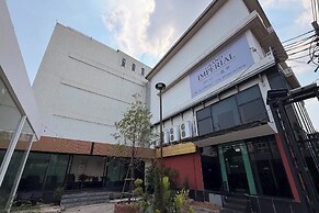 The Grand Imperial