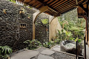 Hidden Saren Villa Ubud