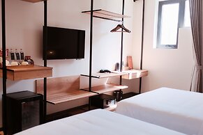 La Yen Retreat