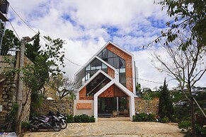 La Yen Retreat