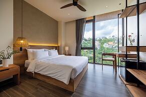 La Yen Retreat
