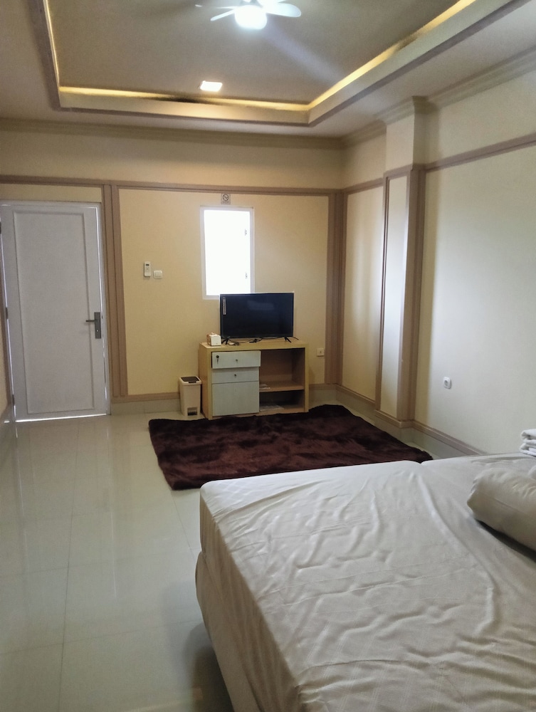 OYO 94778 Seven Residence