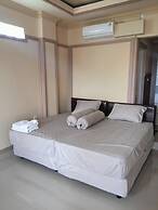 OYO 94778 Seven Residence