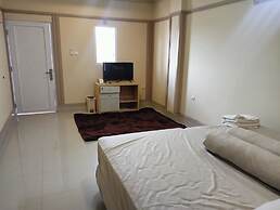 OYO 94778 Seven Residence