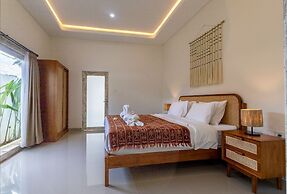 Alinko Villa - 2BR Villa in Seminyak