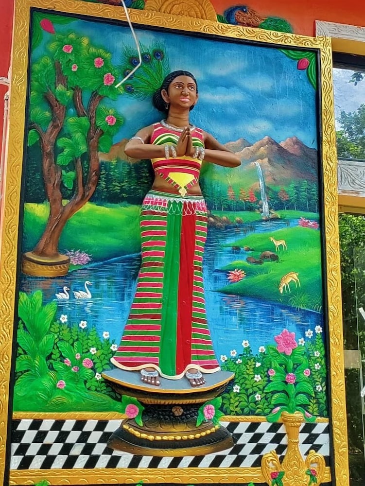 Salboni Retreat