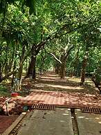 Salboni Retreat