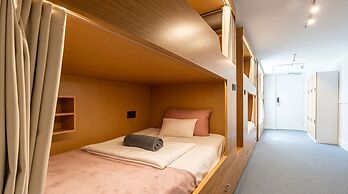CoZzzee Hostel