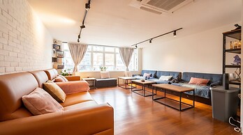 CoZzzee Hostel
