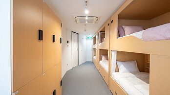 CoZzzee Hostel