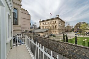 Palmiye Hotel Suites