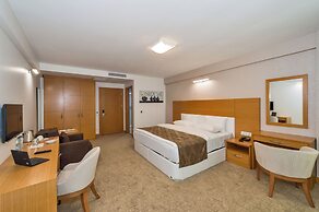 Palmiye Hotel Suites