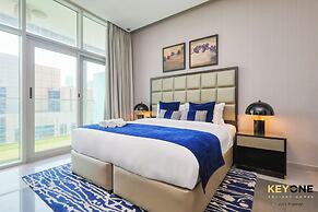 Majestine Stylish Studio with Canal View