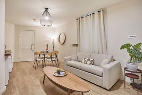 Apartment Exposition Center