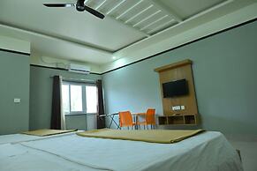 Reshma Lodge