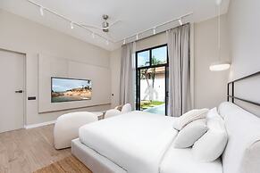 Onyx Villas by TropicLook