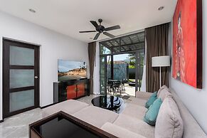 Onyx Villas by TropicLook