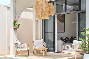 Onyx Villas by TropicLook