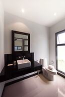 Onyx Villas by TropicLook