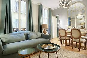 Sublime Apartment Center of Paris Opera Madeleine
