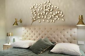 Sublime Apartment Center of Paris Opera Madeleine