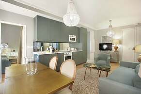 Sublime Apartment Center of Paris Opera Madeleine