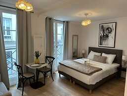 Lovely Studio With AC - Center of Paris