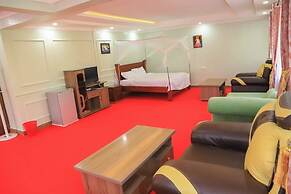 Loita Plains Hotel