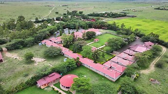 Loita Plains Hotel