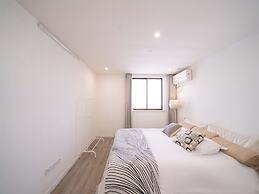 Book and Bed-Lujiabang