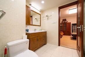 Book and Bed-Lujiabang