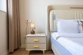 Book and Bed-Lujiabang