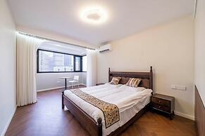 Book and Bed-Lujiabang