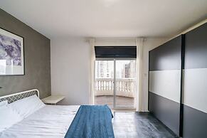 Book and Bed-Lujiabang