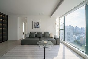 Book and Bed-Lujiabang