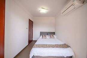 Book and Bed-Lujiabang