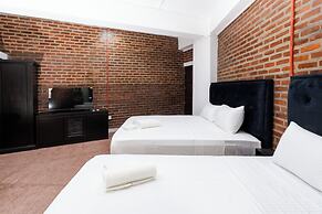 Trillium Boutique Express Hotel