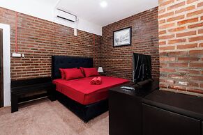 Trillium Boutique Express Hotel