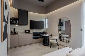Amara Luxury Suites With Private Hot Tub
